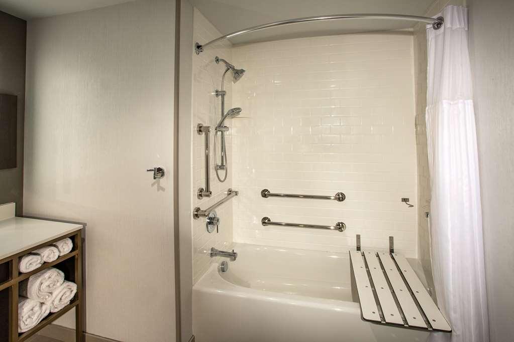 Hilton Garden Inn Redmond Wa Room photo